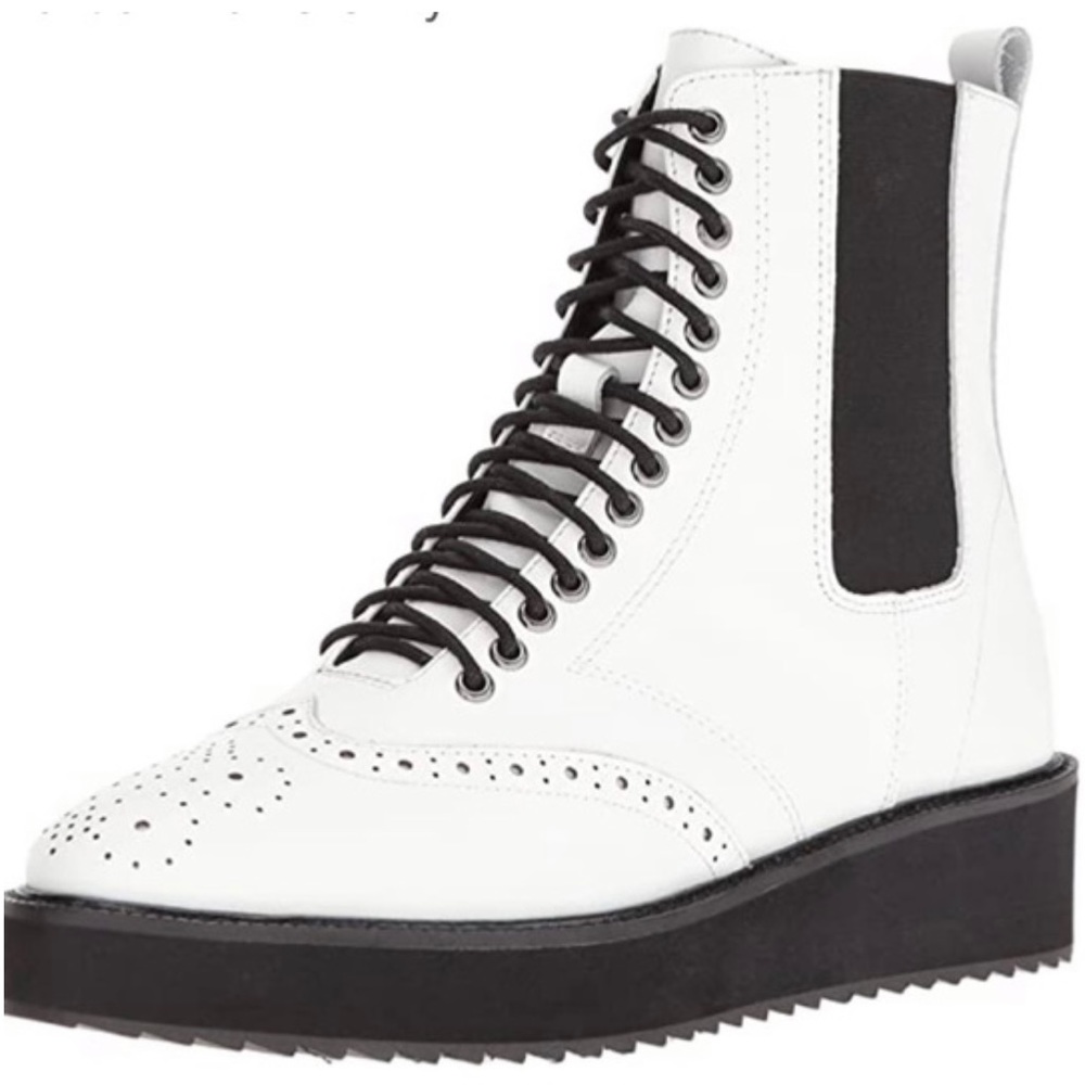 SHELLYS LONDON WHITE BOOTS SIZE 6 1/2, 37